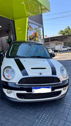 MINI-COOPER-2011