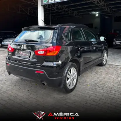 MITSUBISHI-ASX-2011