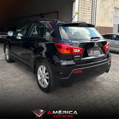 MITSUBISHI-ASX-2011