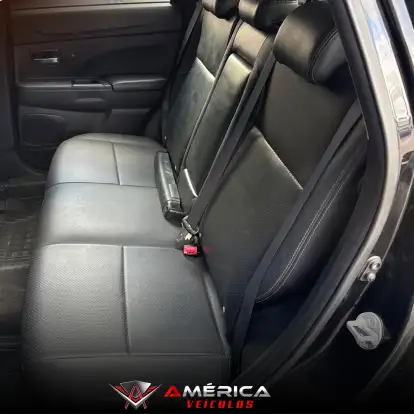 MITSUBISHI-ASX-2011