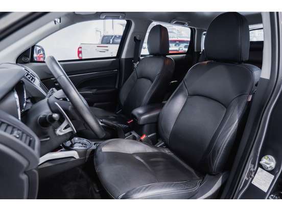 MITSUBISHI-ASX-2019