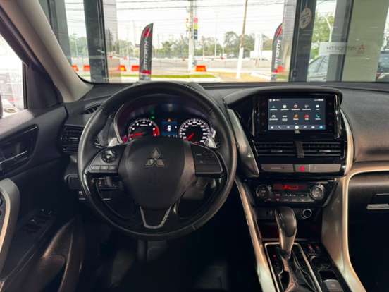 MITSUBISHI-ECLIPSE CROSS-2024