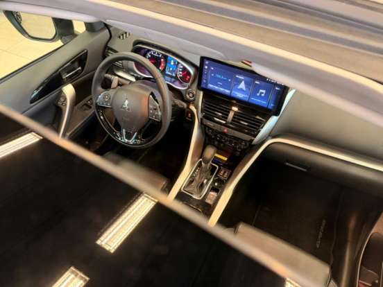 MITSUBISHI-ECLIPSE CROSS-1.5 MIVEC TURBO GASOLINA HPE-S CVT MITSUBISHI-ECLIPSE CROSS-2025