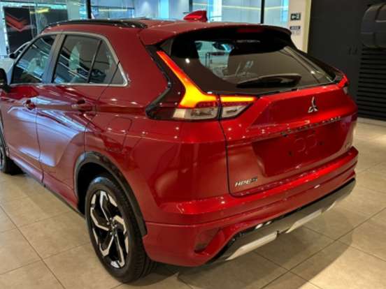 MITSUBISHI-ECLIPSE CROSS-1.5 MIVEC TURBO GASOLINA HPE-S CVT MITSUBISHI-ECLIPSE CROSS-2026