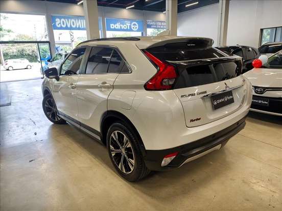 MITSUBISHI-ECLIPSE CROSS-1.5 MIVEC TURBO GASOLINA HPE-S CVT MITSUBISHI-ECLIPSE CROSS-2021