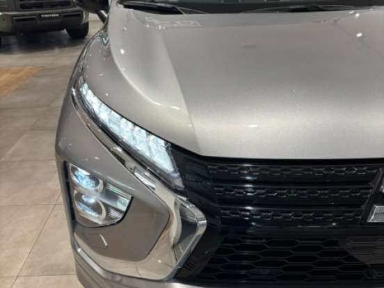 MITSUBISHI-ECLIPSE CROSS-1.5 MIVEC TURBO GASOLINA HPE-S S-AWC CVT MITSUBISHI-ECLIPSE CROSS-2025