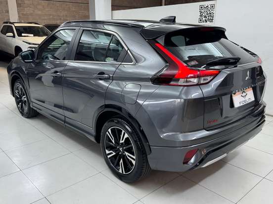 MITSUBISHI-ECLIPSE CROSS-1.5 MIVEC TURBO GASOLINA HPE-S S-AWC CVT MITSUBISHI-ECLIPSE CROSS-2023