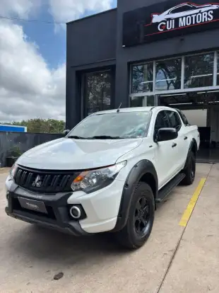 MITSUBISHI-L200 TRITON-2021