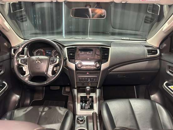 MITSUBISHI-L200 TRITON-2023