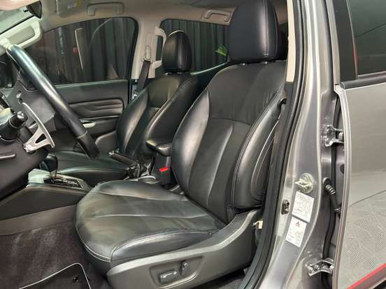 MITSUBISHI-L200 TRITON-2023