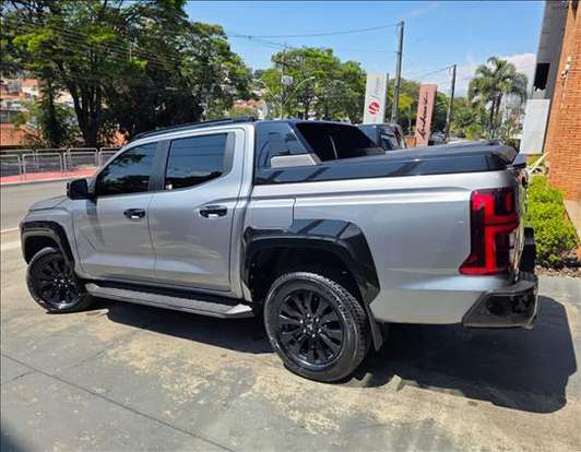 MITSUBISHI-L200 TRITON-2025