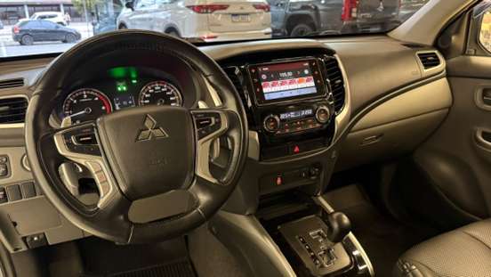 MITSUBISHI-L200 TRITON-2019
