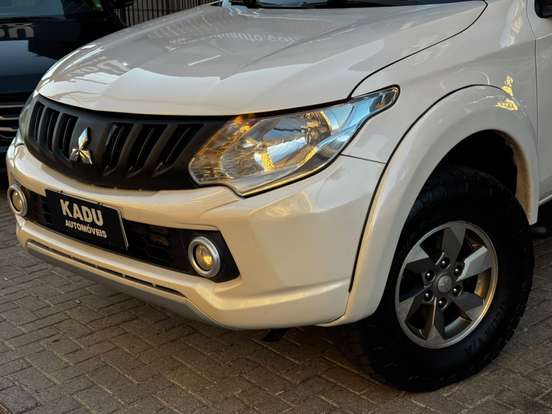 MITSUBISHI-L200 TRITON-2018