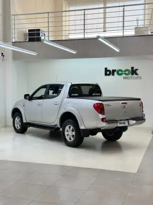 MITSUBISHI-L200 TRITON-2009