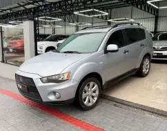 MITSUBISHI OUTLANDER 2.0 16V GASOLINA 4P AUTOMÁTICO MITSUBISHI OUTLANDER 2.0 16V GASOLINA 4P AUTOMÁTICO