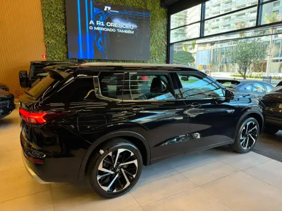 MITSUBISHI-OUTLANDER-2.4 PHEV SIGNATURE S-AWC DHT MITSUBISHI-OUTLANDER-2025