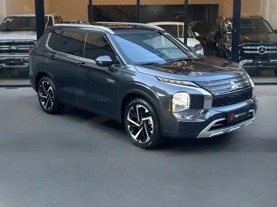 MITSUBISHI-OUTLANDER-2.4 PHEV SIGNATURE S-AWC DHT MITSUBISHI-OUTLANDER-2025