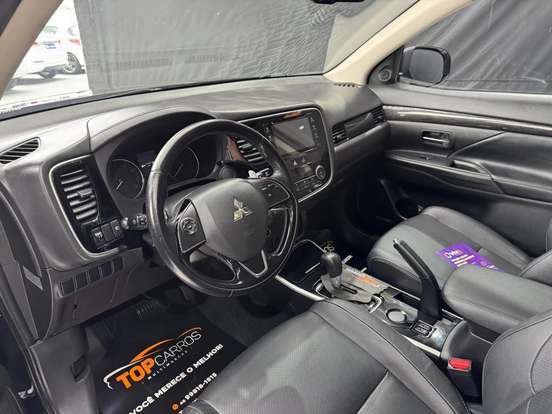 MITSUBISHI-OUTLANDER-2.0 16V GASOLINA 4P AUTOMÁTICO MITSUBISHI-OUTLANDER-2015