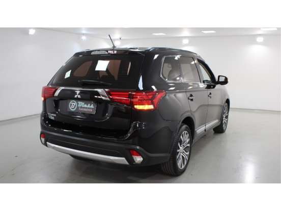 MITSUBISHI-OUTLANDER-2.0 16V GASOLINA 4P AUTOMÁTICO MITSUBISHI-OUTLANDER-2016