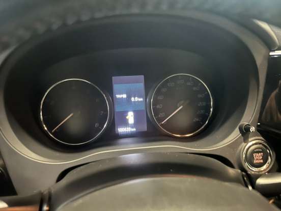 MITSUBISHI-OUTLANDER-2019