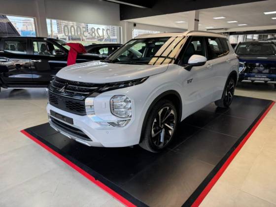 MITSUBISHI OUTLANDER 2.4 PHEV HPE-S S-AWC DHT