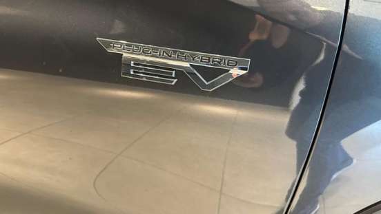 MITSUBISHI-OUTLANDER-2025