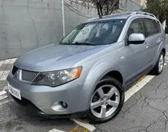 MITSUBISHI OUTLANDER 3.0 4X4 V6 24V GASOLINA 4P AUTOMÁTICO MITSUBISHI OUTLANDER 3.0 4X4 V6 24V GASOLINA 4P AUTOMÁTICO