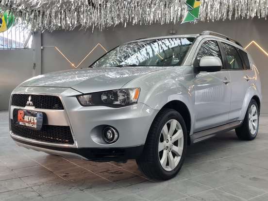 MITSUBISHI-OUTLANDER-3.0 4X4 V6 24V GASOLINA 4P AUTOMÁTICO MITSUBISHI-OUTLANDER-2011