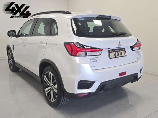 MITSUBISHI-OUTLANDER SPORT-2021
