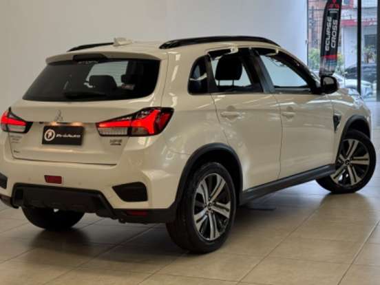 MITSUBISHI-OUTLANDER SPORT-2.0 MIVEC FLEX HPE AWD AUTOMÁTICO MITSUBISHI-OUTLANDER SPORT-2021