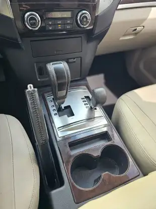 MITSUBISHI-PAJERO FULL-2020