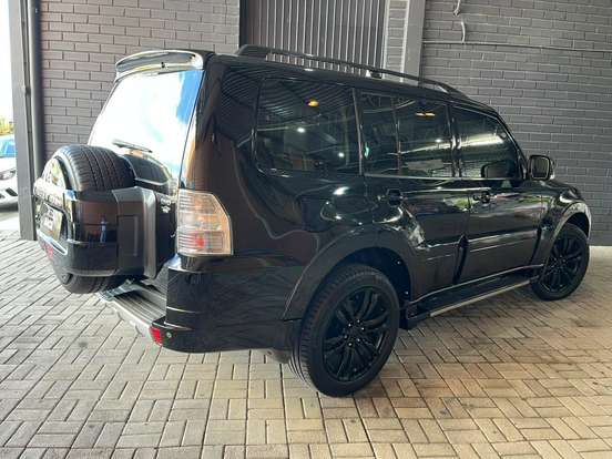 MITSUBISHI-PAJERO FULL-2012