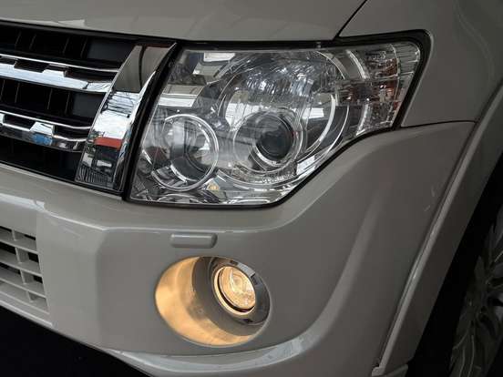 MITSUBISHI-PAJERO FULL-3.8 HPE 4X4 V6 24V GASOLINA 4P AUTOMÁTICO MITSUBISHI-PAJERO FULL-2013