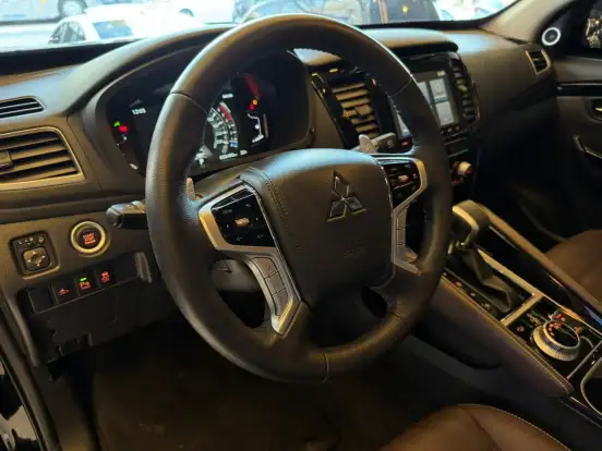 MITSUBISHI-PAJERO SPORT-2024