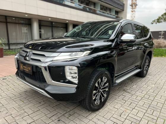 MITSUBISHI PAJERO SPORT 2.4 16V MIVEC TURBO DIESEL HPE AWD AUTOMÁTICO
