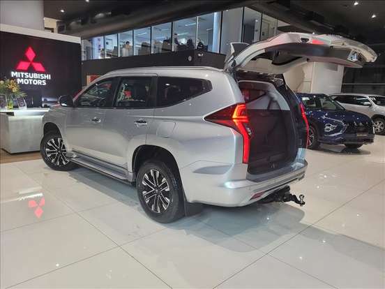 MITSUBISHI-PAJERO SPORT-2.4 16V MIVEC TURBO DIESEL HPE AWD AUTOMÁTICO MITSUBISHI-PAJERO SPORT-2020