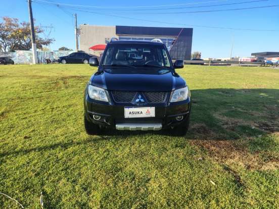 MITSUBISHI-PAJERO TR4-2012
