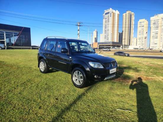 MITSUBISHI-PAJERO TR4-2012