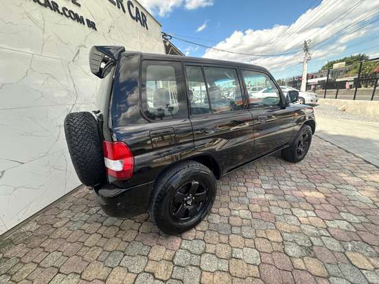 MITSUBISHI-PAJERO TR4-2004