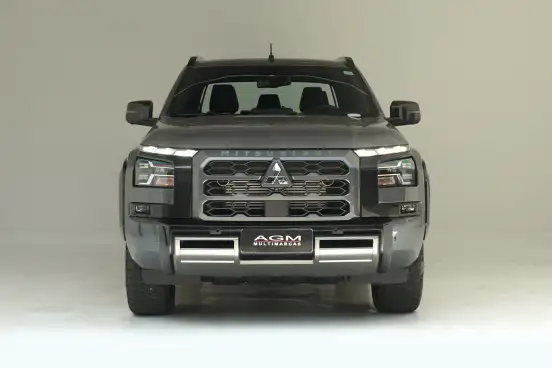 MITSUBISHI-TRITON-2025