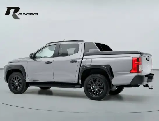 MITSUBISHI-TRITON-2026