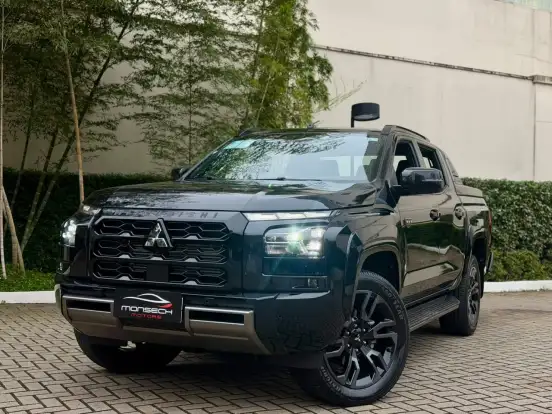 MITSUBISHI-TRITON-2026