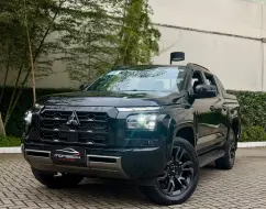 MITSUBISHI TRITON 2.4 BITURBO DIESEL CD KATANA 4X4 AUTOMÁTICO MITSUBISHI TRITON 2.4 BITURBO DIESEL CD KATANA 4X4 AUTOMÁTICO