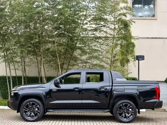 MITSUBISHI-TRITON-2.4 BITURBO DIESEL CD KATANA 4X4 AUTOMÁTICO MITSUBISHI-TRITON-2026
