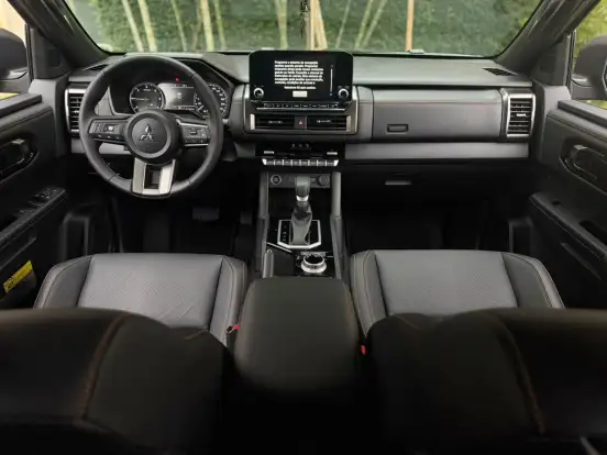 MITSUBISHI-TRITON-2.4 BITURBO DIESEL CD KATANA 4X4 AUTOMÁTICO MITSUBISHI-TRITON-2026