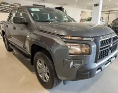 MITSUBISHI TRITON 2.4 BITURBO DIESEL CD GLS 4X4 AUTOMÁTICO MITSUBISHI TRITON 2.4 BITURBO DIESEL CD GLS 4X4 AUTOMÁTICO