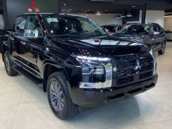 MITSUBISHI-TRITON-2.4 BITURBO DIESEL CD HPE 4X4 AUTOMÁTICO MITSUBISHI-TRITON-2026