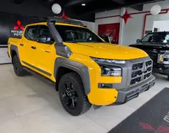 MITSUBISHI TRITON 2.4 BITURBO DIESEL CD SAVANA 4X4 AUTOMÁTICO MITSUBISHI TRITON 2.4 BITURBO DIESEL CD SAVANA 4X4 AUTOMÁTICO