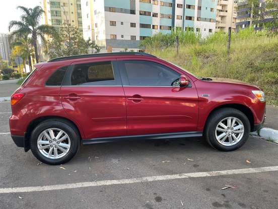 MITSUBISHI-ASX-2.0 4WD 16V GASOLINA 4P AUTOMÁTICO MITSUBISHI-ASX-2011
