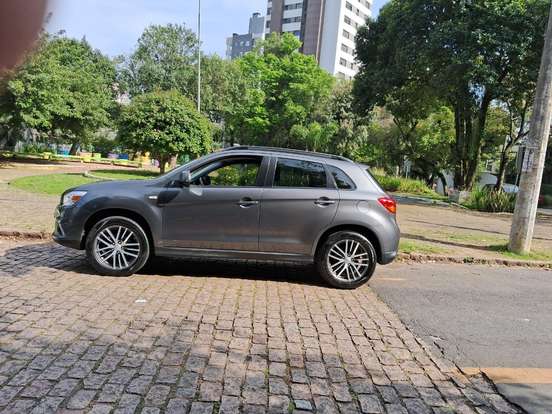 MITSUBISHI-ASX-2018